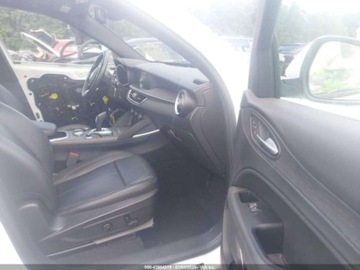 Alfa Romeo Stelvio SUV Facelifting 2.0 Turbo 280KM 2022 Alfa Romeo Stelvio Ti 2022 2.0l 2.0 Benzyna 280KM, zdjęcie 9