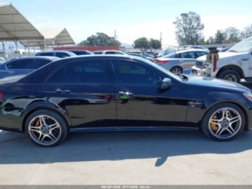 Mercedes Klasa E W212 2014 Mercedes-Benz Klasa E 63 AMG S 4Matic 2014 5.5l 5.5 Benzyna 577KM, zdjęcie 6