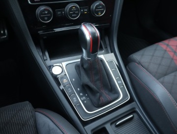 Volkswagen Golf VII GTI 3d Facelifting 2.0 TSI 290KM 2019 VW Golf GTI TCR, Salon Polska, Serwis ASO, zdjęcie 11