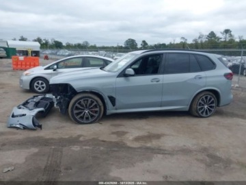 BMW X5 G05 2024 BMW X5 Phev xDrive50E 2024 3.0l 3.0 Hybryda 308KM, zdjęcie 2