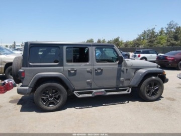 Jeep Wrangler IV 2023 Jeep Wrangler 4-Door Sport Altitude 4x4 2023 3.6 Benzyna 285KM, zdjęcie 5