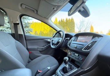 Ford Focus III Kombi Facelifting 1.0 EcoBoost 125KM 2015 Ford Focus Ford Focus 1.0 EcoBoost Titanium Benzyna 125KM, zdjęcie 30