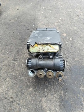 ГЛАВНЫЙ ТОРМОЗНОЙ КЛАПАН MAN TGL TGM 81521306299