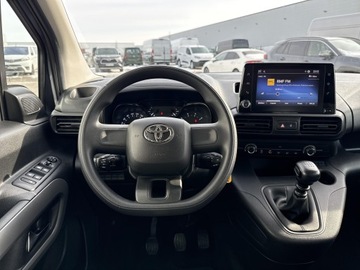 Toyota Proace II 2021 Toyota PROACE CITY VERSO 1.5 D-4D Business 1.5 D-4, zdjęcie 10