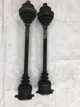 PASSAT B5 1.9 PÓŁOŚ PRZÓD LEWA 8D0407271EL