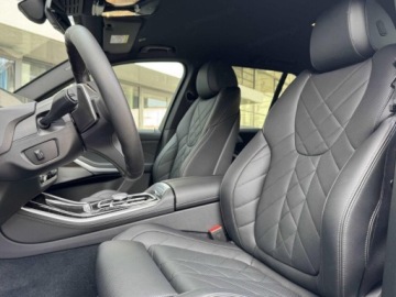 BMW X5 G05 SUV Facelifting 3.0 30d 298KM 2026 BMW X5 xDrive30d Sport Suv 3.0 (298KM) 2026, zdjęcie 7