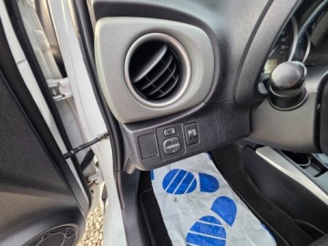 Toyota Yaris III Hatchback 5d Facelifting 1.0 VVT-i 69KM 2014 Toyota Yaris 1.0 69Ps 5Drz Biala Klimatyzacja Elektryka Alu Piekna Gwaranc, zdjęcie 11