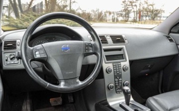 Volvo V50 2.0 TD 136KM 2008 Volvo V50 2,0D Automat Skory Bezwypadkowy 2.0 Diesel 136KM, zdjęcie 8