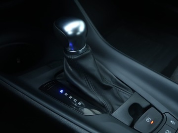 Toyota C-HR I Crossover Facelifting 1.8 Hybrid 122KM 2022 Toyota C-HR 1.8 Hybrid, Serwis ASO, Automat, zdjęcie 16