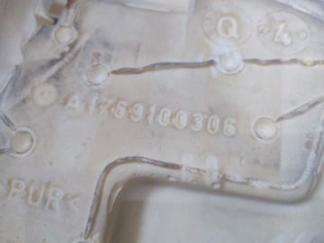 HMOTA OTEPLOVACÍ SEDADLA PŘEDNÍ PĚNA SEDAČKA A1769066800 W176 W117 MERCEDES