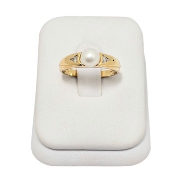 Piękny złoty pierścionek z brylantem i perłą perła próba 585 r. 14 nr 0562