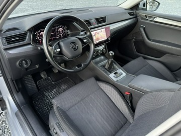 Skoda Superb III Kombi Facelifting 2.0 TDI SCR 150KM 2021 Škoda Superb Skoda Superb 2.0 TDI 150KM 2021,, zdjęcie 9