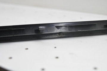 1T1858415B JINÉ DÍLY VNITŘNÍ 1.6 TDI 77 2011 VW TOURAN (1T3)