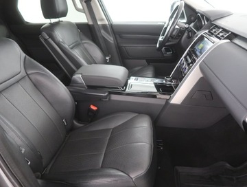 Land Rover Discovery V Terenowy 2.0 SD4 240KM 2017 Land Rover Discovery 2.0 Sd4, Salon Polska, zdjęcie 8