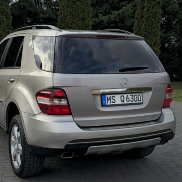 Mercedes Klasa M W164 Off-roader 3.0 V6 (280 CDI) 190KM 2006 Mercedes ML 280 CDI 4Matic 7G Automat 3.0 Diesel, zdjęcie 13