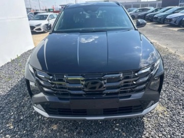 Hyundai Tucson IV 2026 HYUNDAI Tucson 1.6 T-GDi HEV Smart Black 2WD aut 239KM 2026, zdjęcie 1