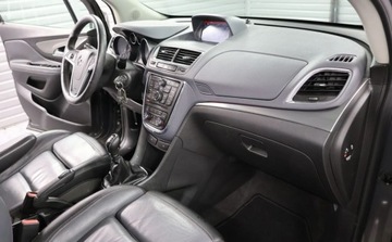Opel Mokka I SUV 1.4 Turbo ECOTEC 140KM 2014 Opel Mokka 1.4 Benzyna 140KM, zdjęcie 11