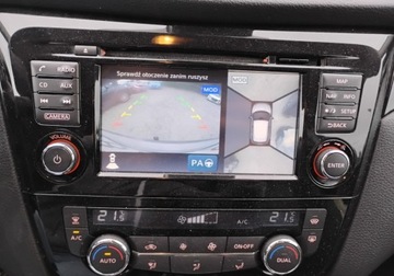 Nissan Qashqai II Crossover 1.2 DIG-T 115KM 2017 Nissan Qashqai 2017r, 1.2 Benzyna. Uszkodzone boki. Jezdzi. 1.2 Benzyna, zdjęcie 14