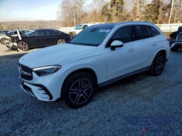 Mercedes GLC X254 Coupe 2.0 300 258KM 2023 Mercedes-Benz GLC 300 4matic AMG line