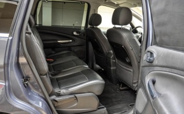 Ford S-Max I Van Facelifting 2.0 Duratorq TDCi DPF 140KM 2011 Ford S-Max 2,0TDCI Automat Lift Skory 2.0 Diesel 140KM, zdjęcie 11