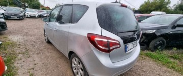 Opel Meriva II Mikrovan Facelifting 1.4 Turbo ECOTEC 120KM 2016 Opel Meriva 2016r, 1.4 Benzyna. Uszkodzona. Poobijana. Jezdzi. 1.4 Benzyna, zdjęcie 3