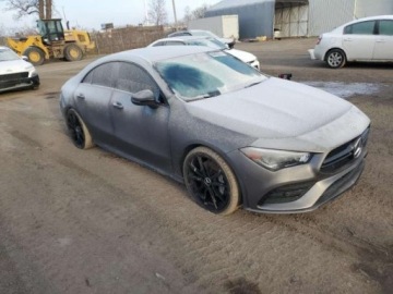 Mercedes CLA C118/X118 2021 Mercedes-Benz CLA 2021 Mercedes-Benz CLA AMG 35 4MATIC Coupe 2.0 Benzyna, zdjęcie 4