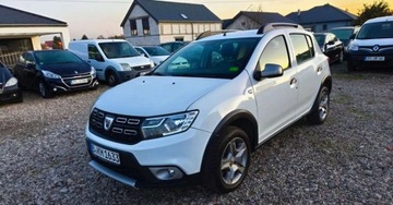 Dacia Sandero II Hatchback 5d Facelifting 0.9 TCe 90KM 2017 Dacia Sandero Stepway Dacia Sandero Stepway 0.9 TCe Laureate SampS Easy-R, zdjęcie 12
