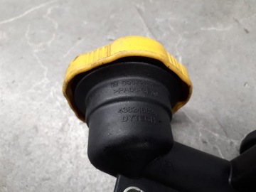 55572447 ZÁCPA  PLNĚNÍ OLEJE OPEL MERIVA B CORSA D 1.3 CDTI 13R
