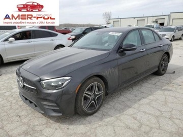 Mercedes Klasa E W214 2023 Mercedes-Benz Klasa E 2023r., E 450 4MATIC, od ubezpieczalni 3.0 Benzyna
