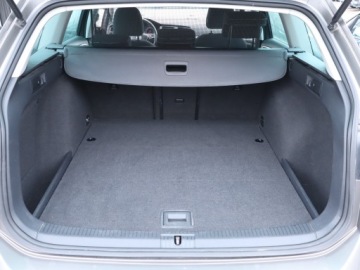 Volkswagen Golf VII Variant 1.2 TSI BlueMotion Technology 85KM 2014 VW Golf 1.2 TSI, Navi, Klima, Klimatronic, zdjęcie 13