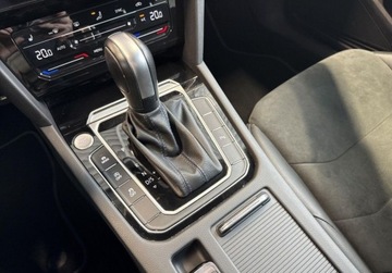 Volkswagen Arteon Shooting Brake R 2.0 TSI 320KM 2022 Volkswagen Arteon Arteon 2.0 TSI 4Motion R DSG - benzyna, naped 4x4, 5 drz, zdjęcie 23