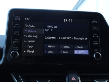 Toyota C-HR I Crossover Facelifting 1.8 Hybrid 122KM 2020 Toyota C-HR 1.8 Hybrid, Salon Polska, zdjęcie 11