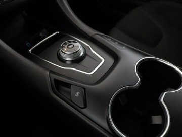 Ford Mondeo V Kombi Facelifting 2.0 EcoBlue 150KM 2020 Ford Mondeo FV23% Titanium automat navi kamera, zdjęcie 31