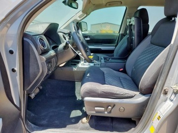 Toyota Tundra II 2020 Toyota Tundra Crewmax SR5 2020 5.7l 5.7 Benzyna 381KM, zdjęcie 7