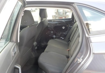 Volkswagen Taigo 1.0 TSI 110KM 2023 Volkswagen Taigo Okazja Benzyna 110KM, zdjęcie 17