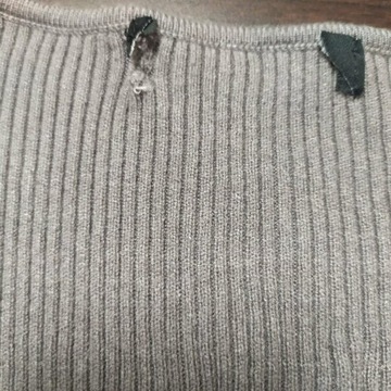 New Look szary wiązany sweter defekt S