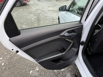 Audi A1 II 1.0 TFSI 110KM 2022 Audi A1 Sportback AUTOMAT DSG. FULL LED. VIRTUAL K, zdjęcie 13