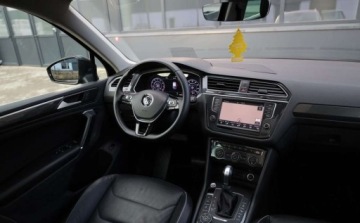 Volkswagen Tiguan I SUV Facelifting 2.0 TSI 180KM 2016 Volkswagen Tiguan Volkswagen Tiguan 2.0 TSI BMT 4Mot Highline DSG 2.0 180KM, zdjęcie 27