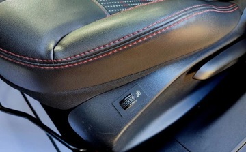 Peugeot 2008 I SUV Facelifting 1.2 PureTech 130KM 2017 Peugeot 2008 GT-Line Lift Ledy Navi Kamera FULL OPCJA Zadbany GRIP CONTROL, zdjęcie 7