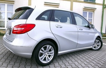 Mercedes Klasa B W246 Sports Tourer 180 BlueEFFICIENCY 122KM 2013 Mercedes B 180 Navi/6 Biegów/Parktronic/, zdjęcie 26