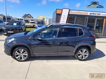 Peugeot 2008 I SUV Facelifting 1.2 PureTech 110KM 2016 Peugeot 2008 1,2 110KM klimatronik apnorama alu navi elektryka oplacony, zdjęcie 8