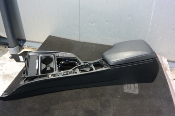 ПОДЛОКОТНИК ЦЕНТРАЛЬНЫЙ ТУННЕЛЬ УГ. BMW F30 F31 F32