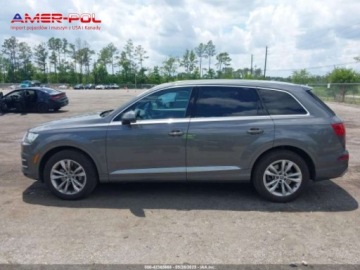 Audi Q7 II (4M) 2019 Audi Q7 2019 Audi Q7 Premium 45 TFSI quattro 2.0 Benzyna 248KM, zdjęcie 13