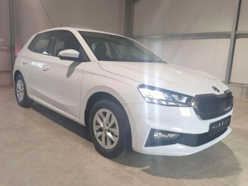 Skoda Fabia IV 2025 SKODA Fabia Edition 130 1.0 TSI DSG Hatchback 115KM 2025, zdjęcie 2