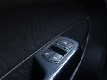 Opel Corsa E Hatchback 3d 1.4 Turbo 100KM 2014 Opel Corsa 1.4, Salon Polska, Klima, Parktronic, zdjęcie 17