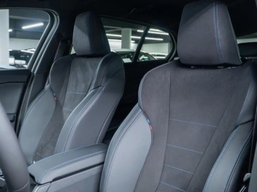 BMW Seria 1 F70 2025 123 xDrive Sport Hatchback 2.0 (218KM) 2025, zdjęcie 4