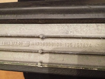 MERCEDES SLK R170 CLONA (KRYT) LOĎKA POLIČKA ZADNÍ