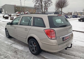 Opel Astra H Kombi 1.6 Twinport ECOTEC 105KM 2005 Opel Astra Zarejestrowany - ubezpieczony - benzyna - 1,6 - 105 KM 1.6 105KM, zdjęcie 8