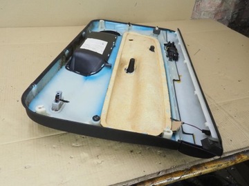 ОБИВКА БОКОВОЙ ДВЕРИ ЛЕВАЯ ПЕРЕДНЯЯ VW GOLF IV 4 3D