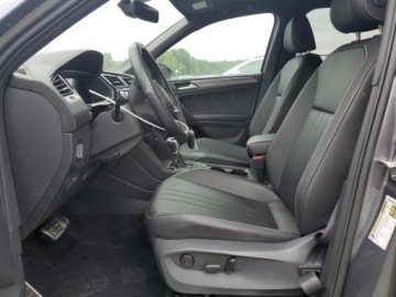 Volkswagen Tiguan II 2023 Volkswagen Tiguan SE R-Line Black 2023 2.0l 2.0 Benzyna 184KM, zdjęcie 7